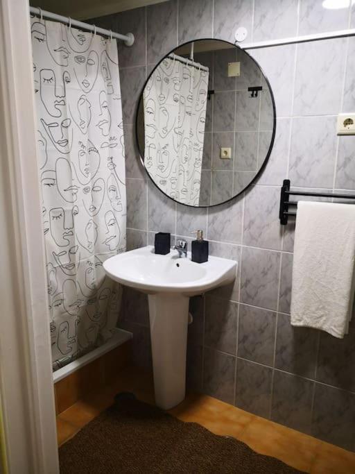 City Center Apartment - Avenida Da Liberdade Lisbon Bagian luar foto